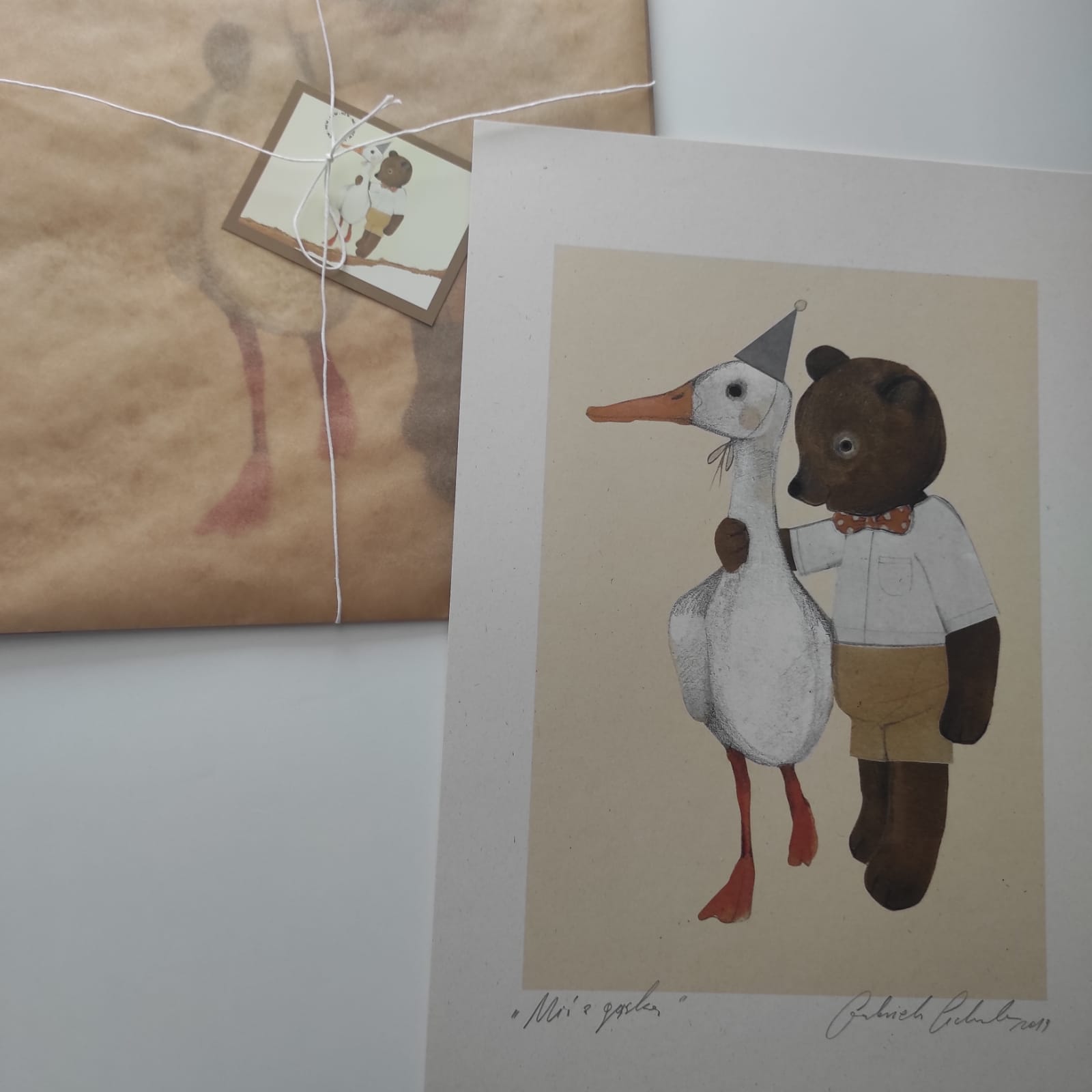 Gabriela Cichowska - 30x40 "Der Teddybär mit einer Gans" – Bild 2