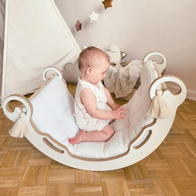 Łuk wspinaczkowy z poduszką Montessori